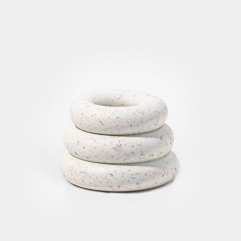 Triple O candleholder — sprinkles