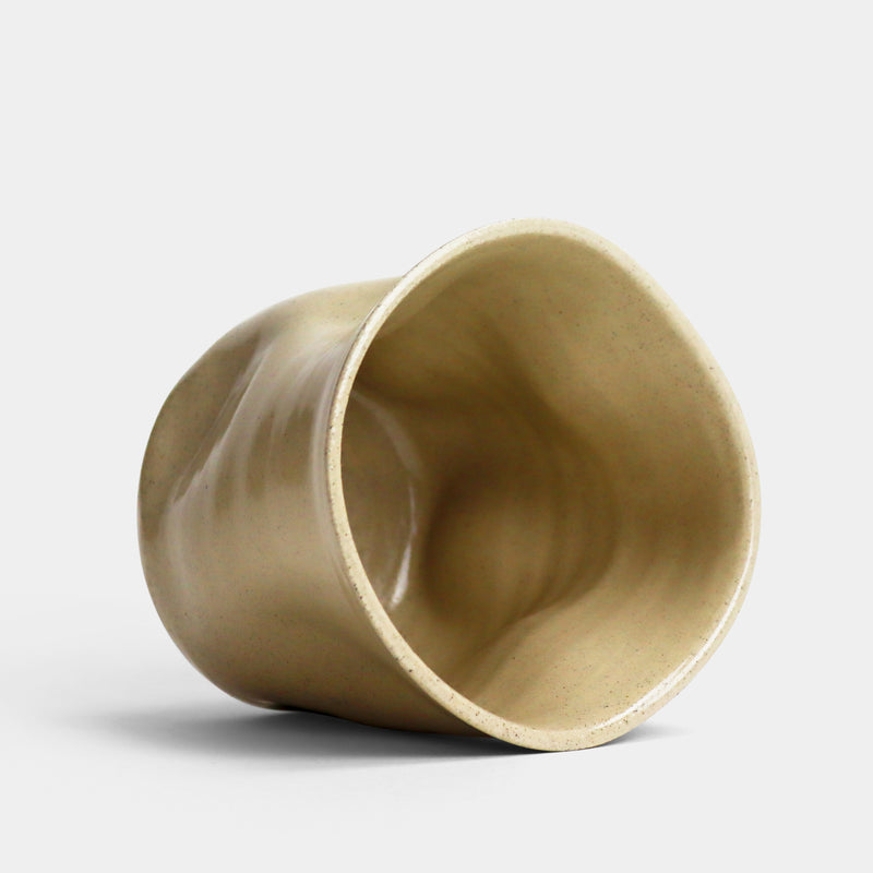 Flow cup