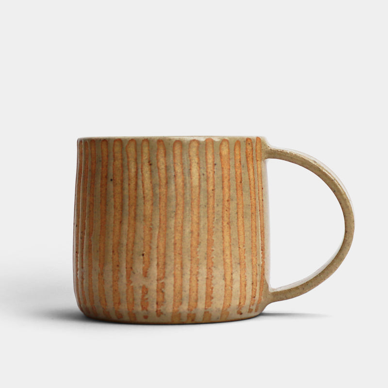 Tree hug mug