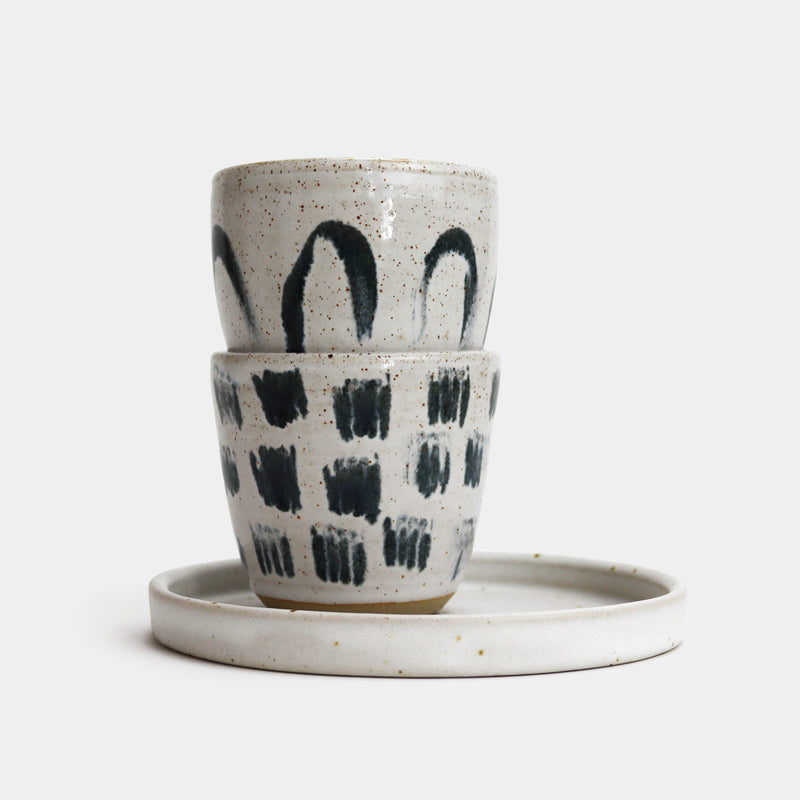 Sprinkling tarn coffee cup