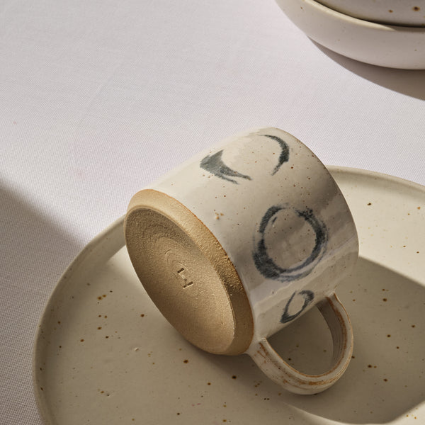 Circle tarn tea mug